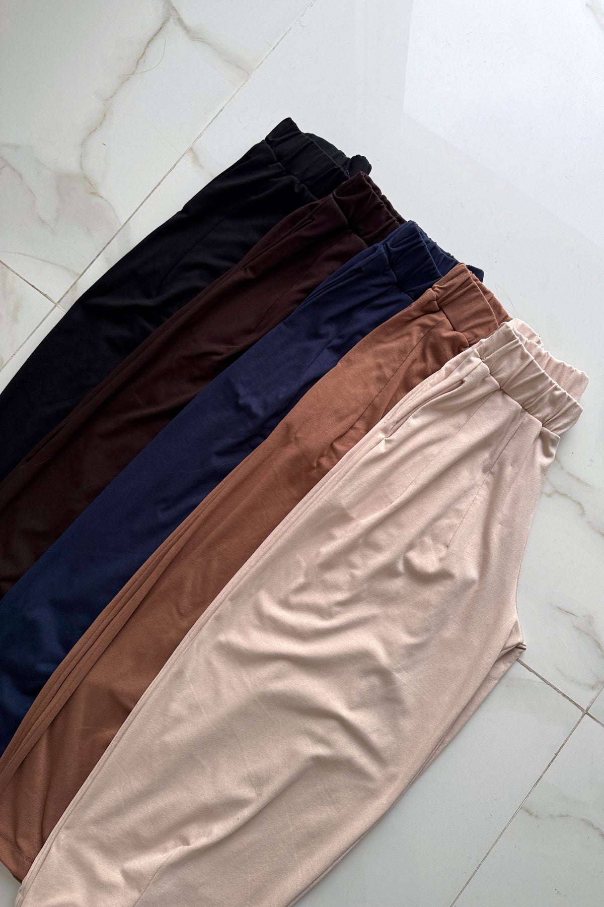 BAGGY BAMBI | rib melville