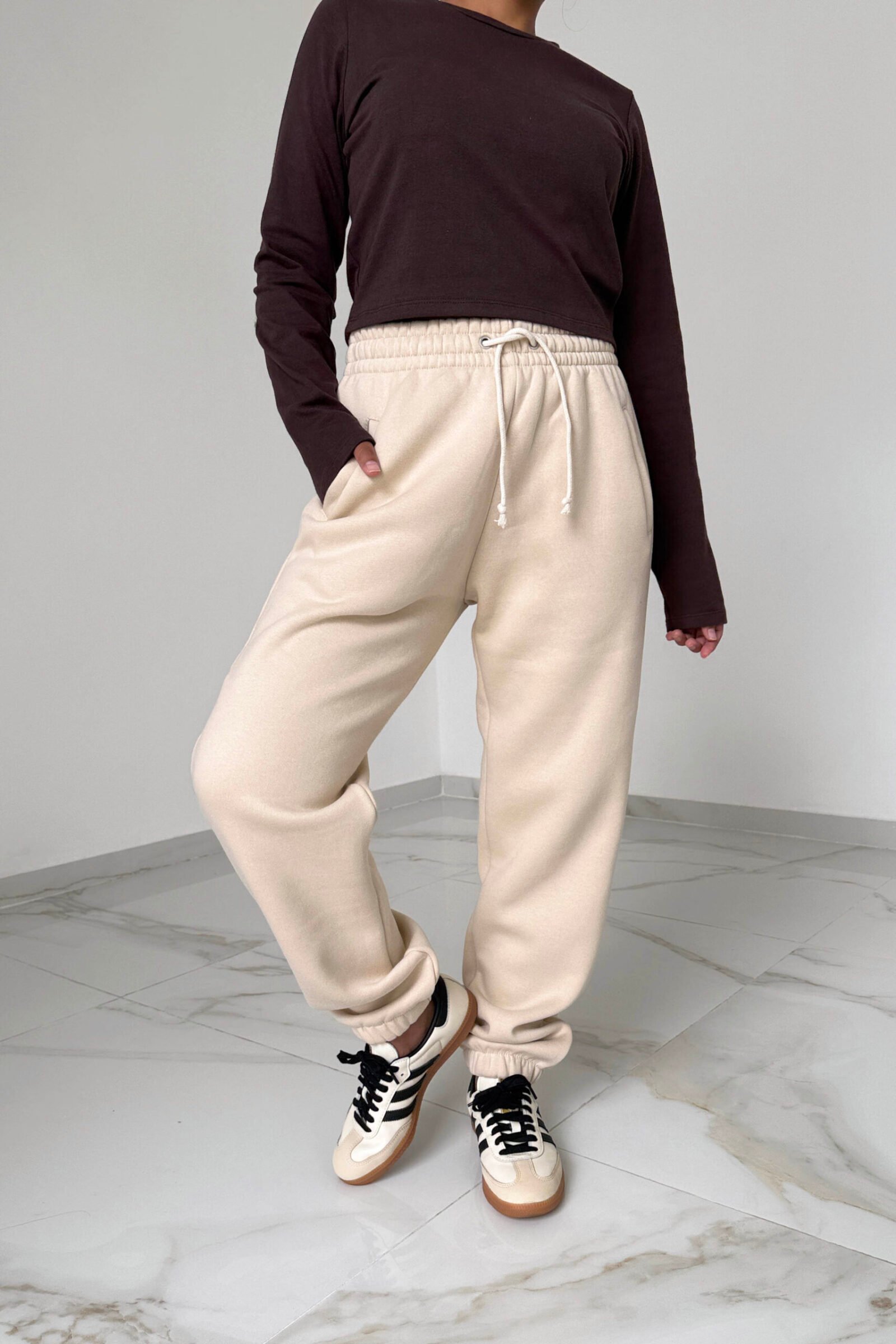 JOGGER NICOLE friza