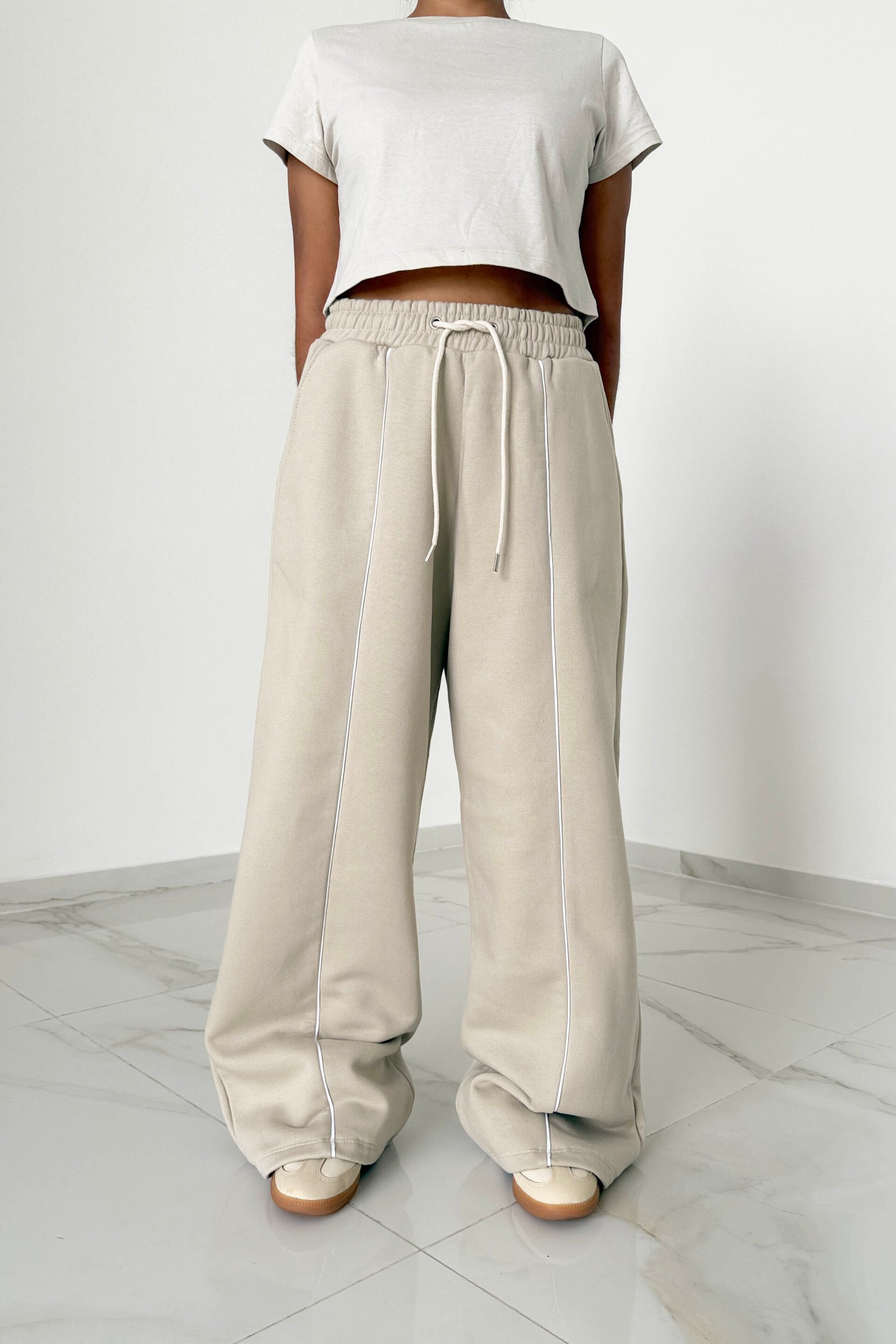 Alternative view of PALAZO JOAQUI friza