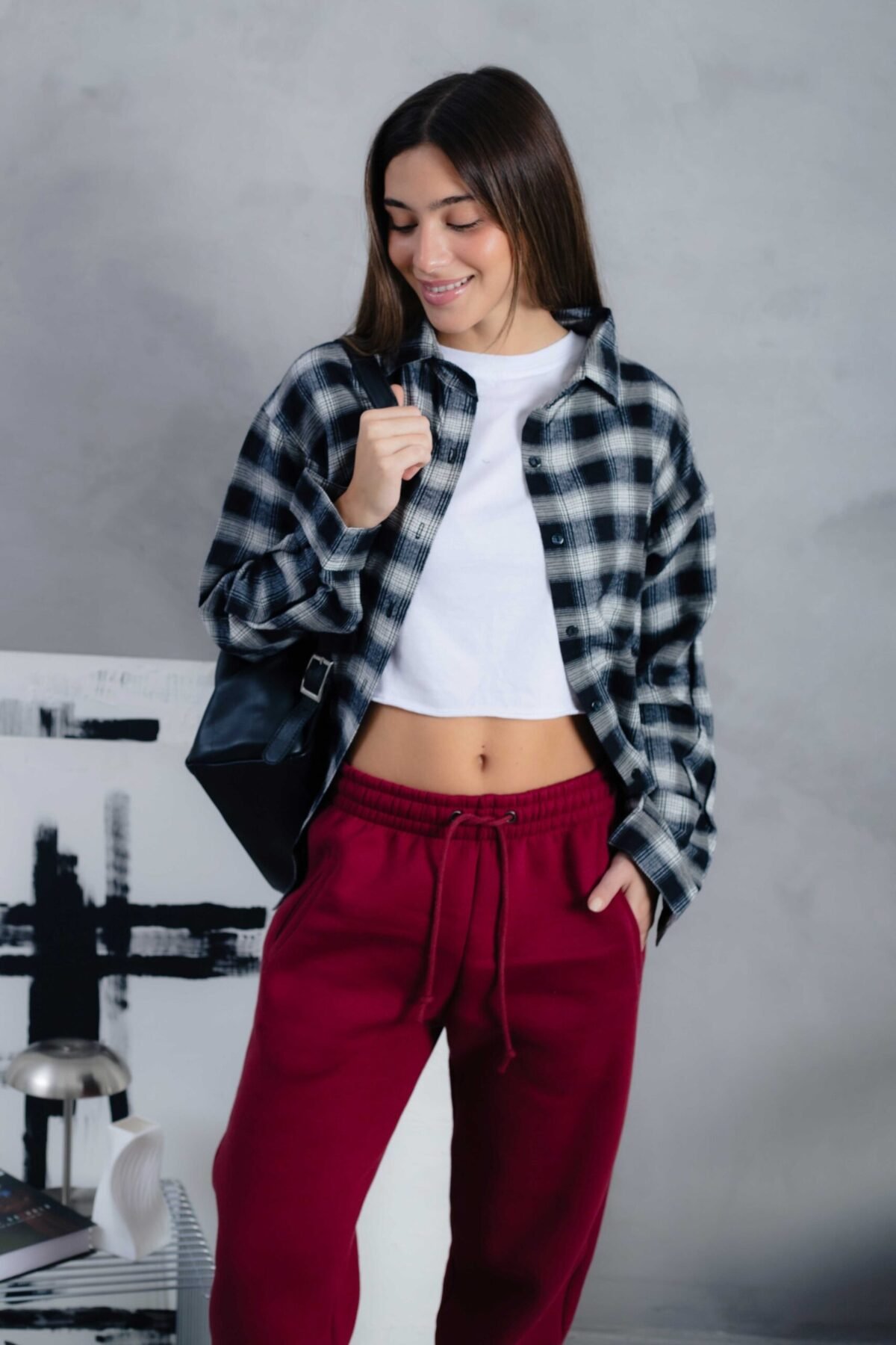 Alternative view of JOGGER NICOLE friza